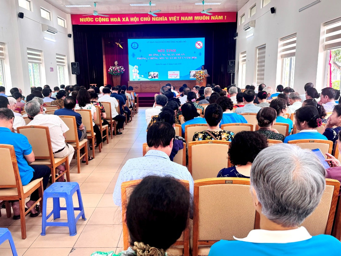 Sôi nổi các hoạt động hưởng ứng Ngày ASEAN phòng, chống sốt xuất huyết lần thứ 16- Ảnh 1.