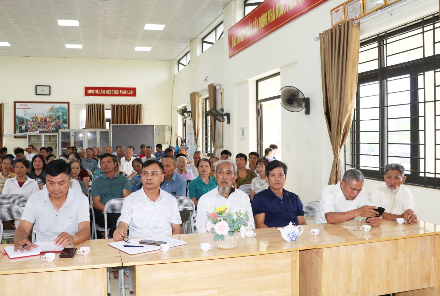 Đơn vị bầu cử số 1: đại biểu HĐND xã Trần Phú tiếp xúc cử tri trước kỳ họp thường lệ giữa năm 2026- Ảnh 1.