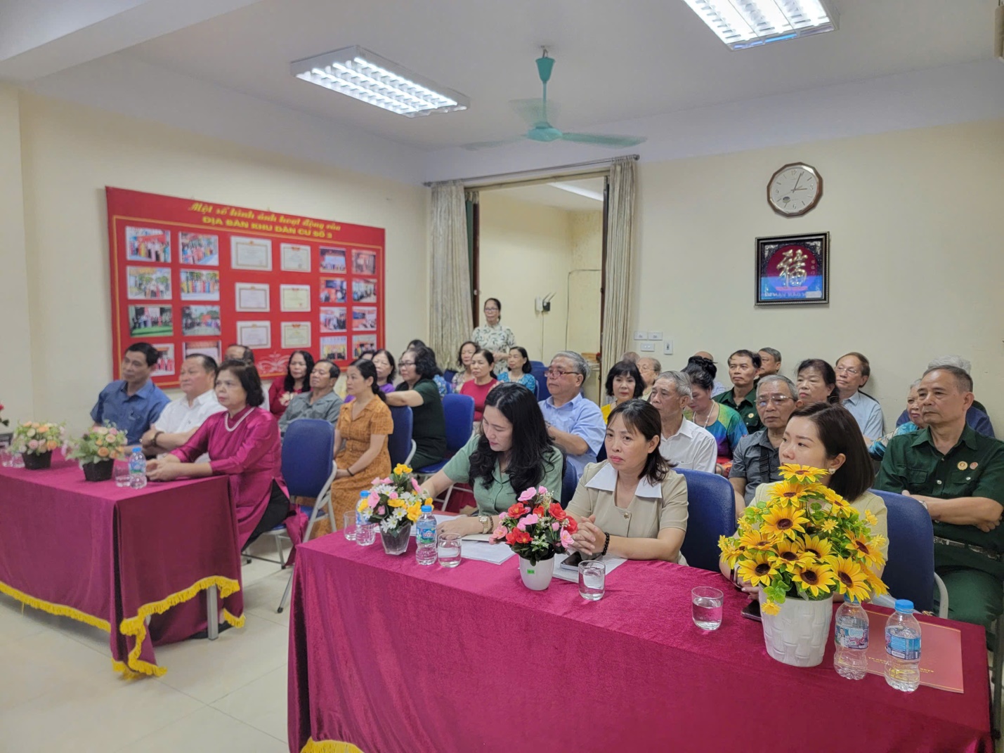 Khánh thành mô hình dân vận khéo “Trang thiết bị kết nối công nghệ thông tin” tại Địa bàn dân cư số 1- Ảnh 1.