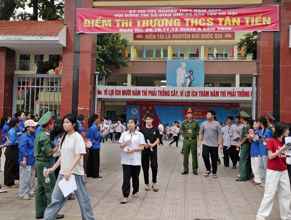 Phản ánh ngày thi tốt nghiệp THPT năm 2026 trên địa bàn xã Xuân Mai- Ảnh 6.