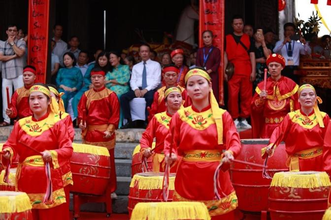 Những người lưu giữ giá trị văn hóa truyền thống cho thế hệ mai sau- Ảnh 2.