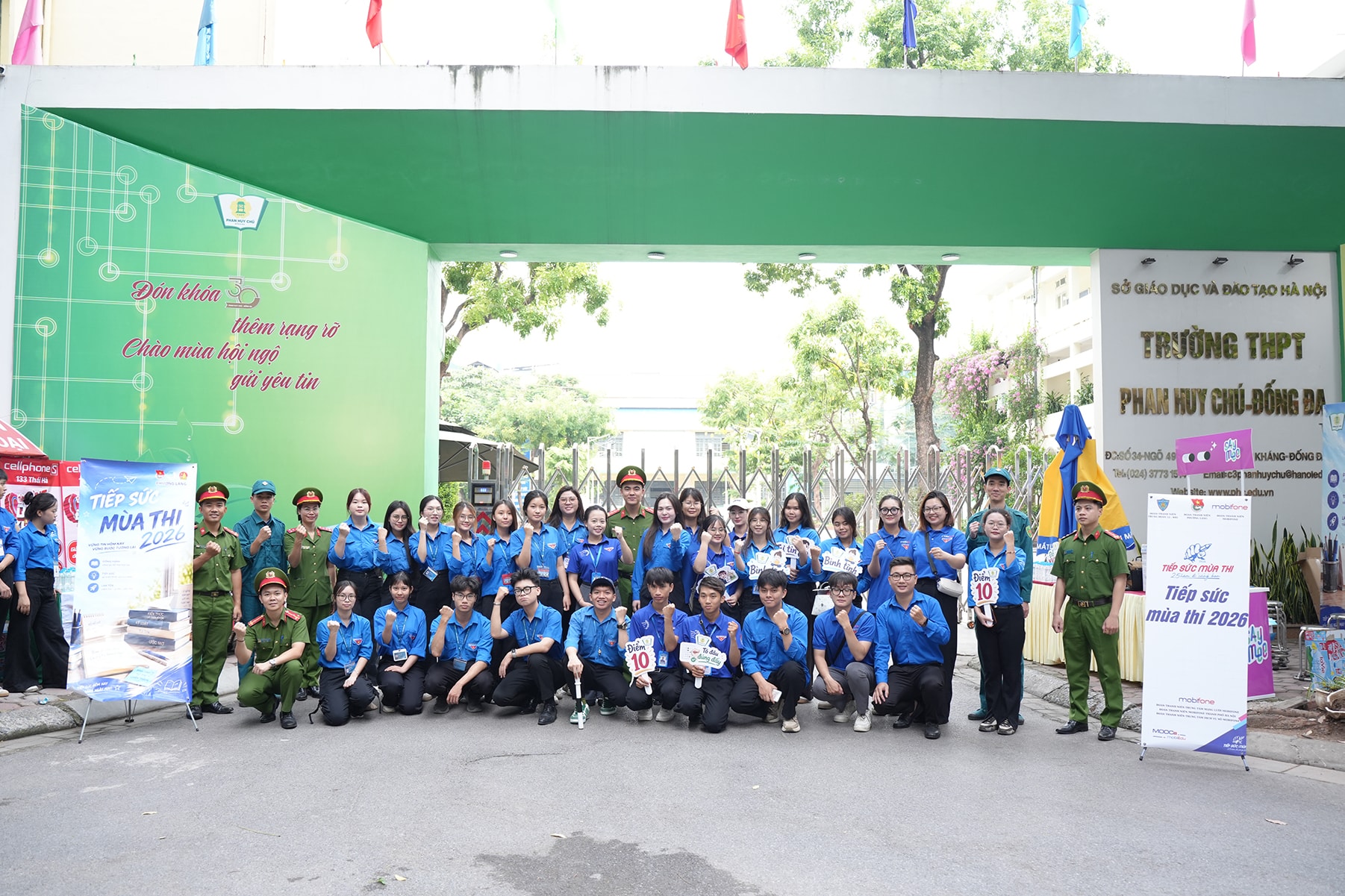 Dấu ấn những nữ sinh tình nguyện tiếp lửa mùa thi- Ảnh 7.