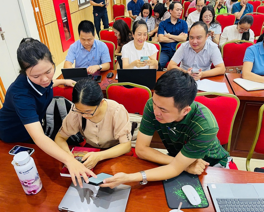 PHƯỜNG PHƯƠNG LIỆT: ĐỔI MỚI CÔNG TÁC ĐÁNH GIÁ CÁN BỘ QUA ĐÀO TẠO, ỨNG DỤNG PHƯƠNG PHÁP OKR/KPI TRÊN HANOIWORK- Ảnh 8.