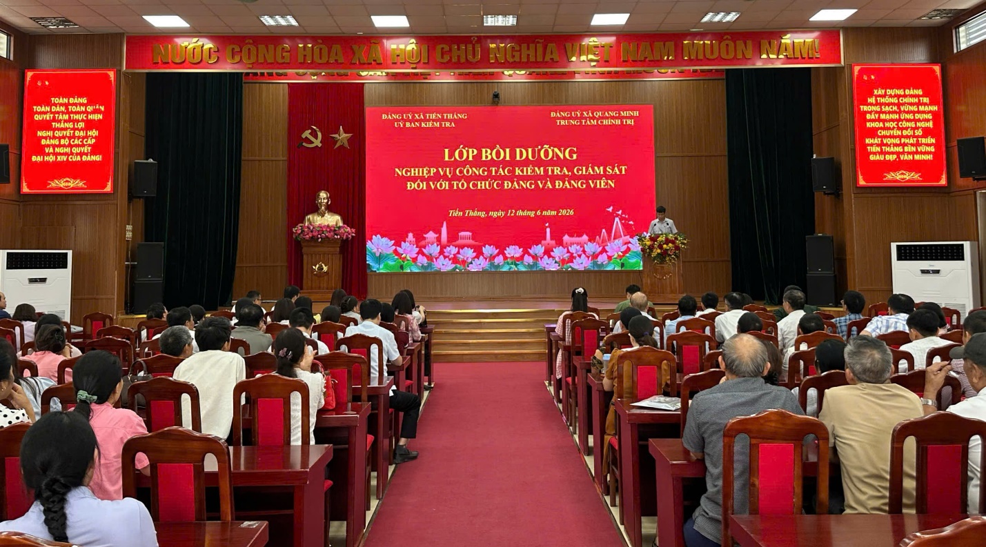 Xã Tiến Thắng khai mạc lớp bồi dưỡng nghiệp vụ công tác kiểm tra, giám sát đối với tổ chức Đảng và đảng viên năm 2026- Ảnh 1.