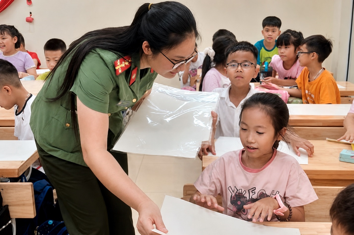 Sức lan tỏa từ 543 "thông điệp nhí" trong cuộc chiến phòng chống ma túy học đường tại Hoài Đức- Ảnh 2.