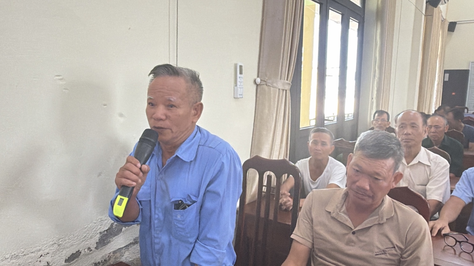 CỬ TRI THÔN KHÔN DUY KIẾN NGHỊ NHIỀU NỘI DUNG LIÊN QUAN ĐẾN DÂN SINH VÀ PHÁT TRIỂN SẢN XUẤT- Ảnh 2.