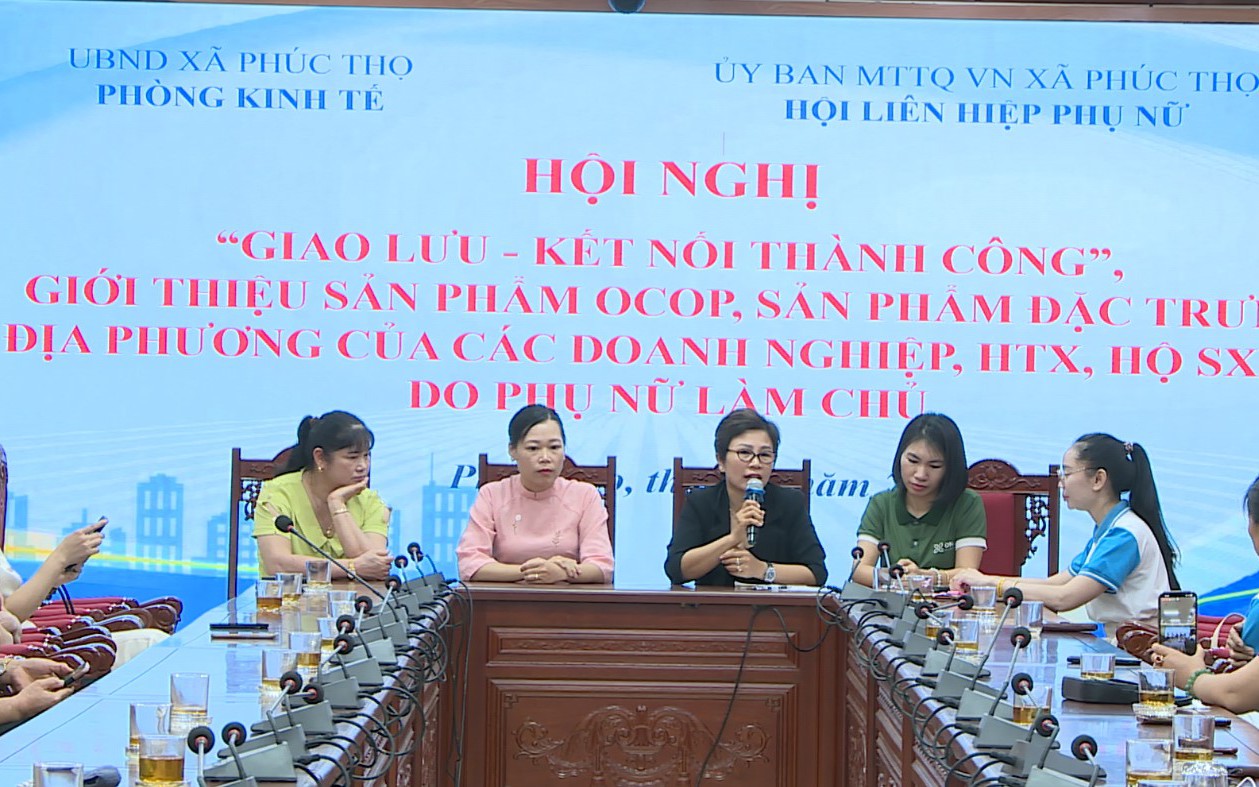 Phụ nữ Phúc Thọ kết nối sản phẩm OCCOP, lan tỏa tinh thần khởi nghiệp và kinh doanh vì cộng đồng