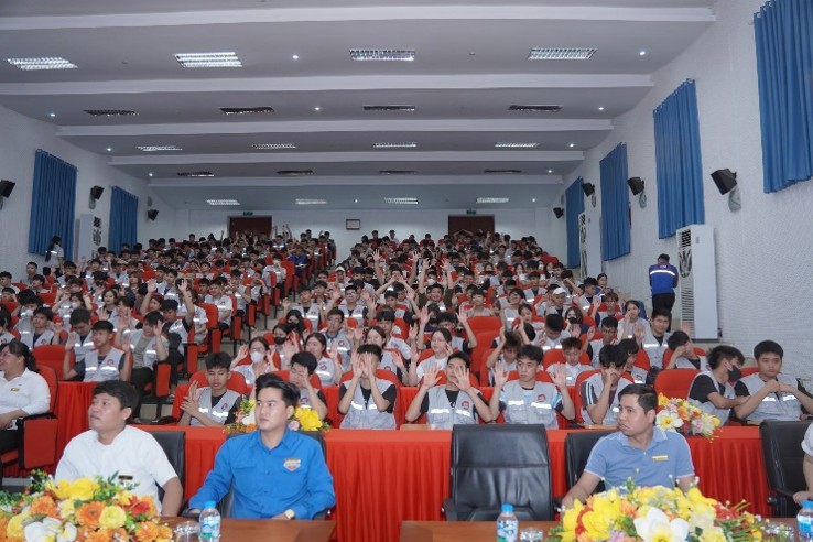 UBND XÃ THƯ LÂM TỔ CHỨC TUYÊN TRUYỀN 
PHÒNG, CHỐNG MA TÚY VÀ TỆ NẠN XÃ HỘI CHO HỌC SINH, SINH VIÊN
- Ảnh 3.