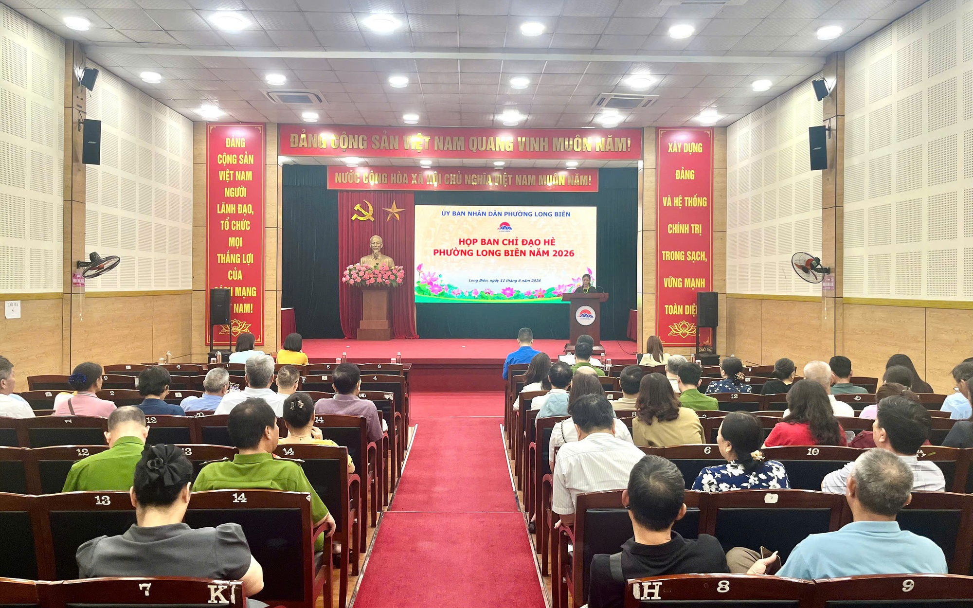 Họp Ban chỉ đạo hè 2026