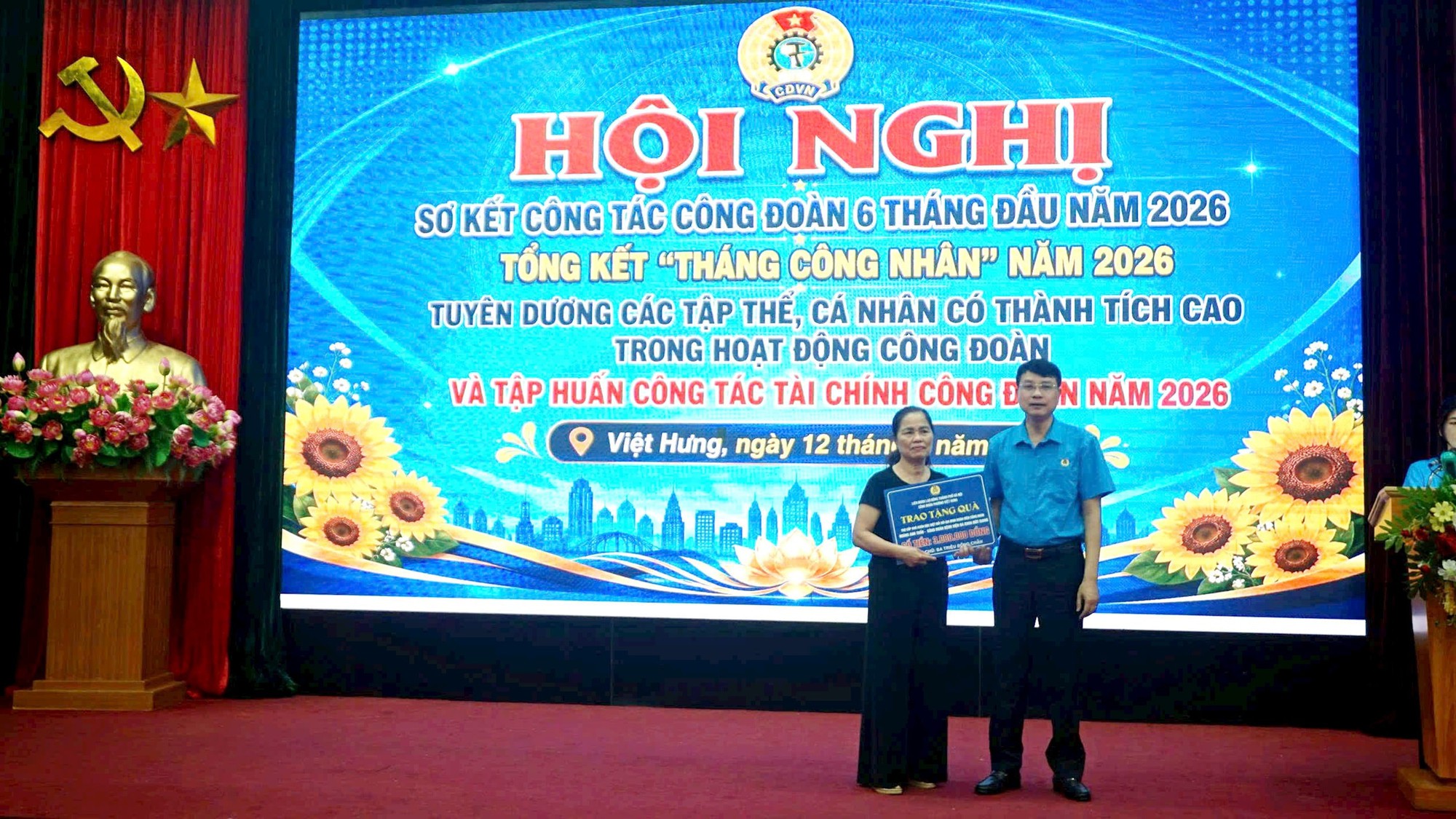 Công đoàn phường Việt Hưng tổ chức Hội nghị sơ kết công tác Công đoàn 06 tháng đầu năm - Tổng kết công tác Tháng Công nhân năm 2026 - Tập huấn công tác tài chính năm 2026- Ảnh 5.