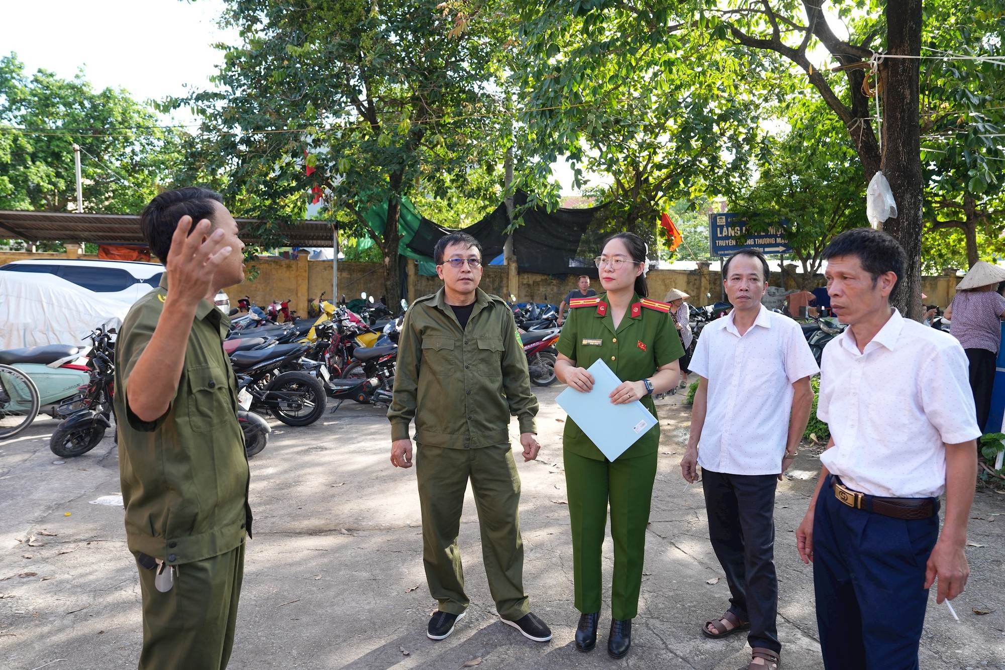 Phường Phú Lương tuyên truyền pháp luật và diễn tập phòng cháy, chữa cháy- Ảnh 2.