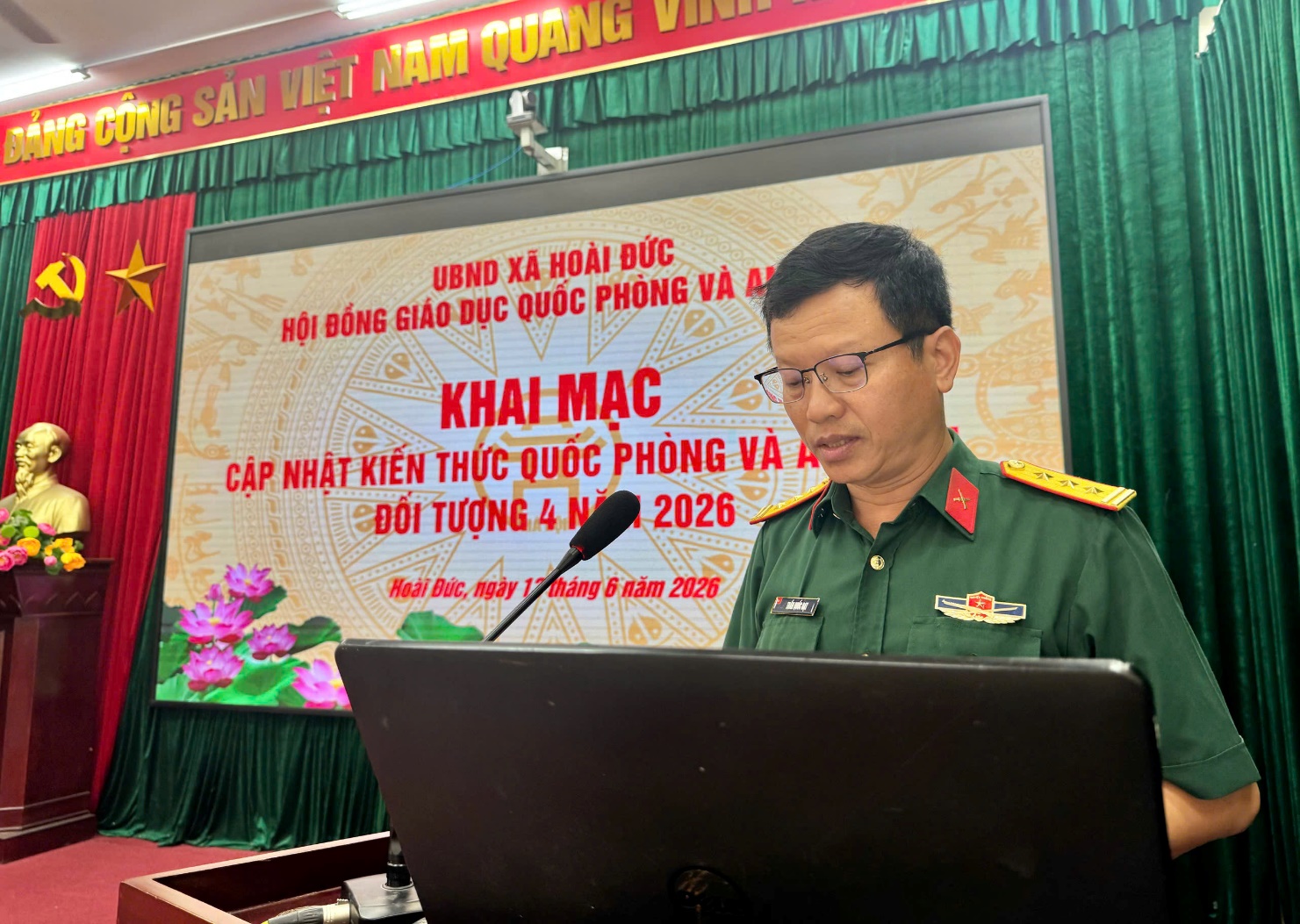 Hội đồng Giáo dục Quốc phòng và An ninh xã Hoài Đức khai mạc lớp cập nhật, bồi dưỡng kiến thức quốc phòng và an ninh cho đối tượng 4- Ảnh 1.