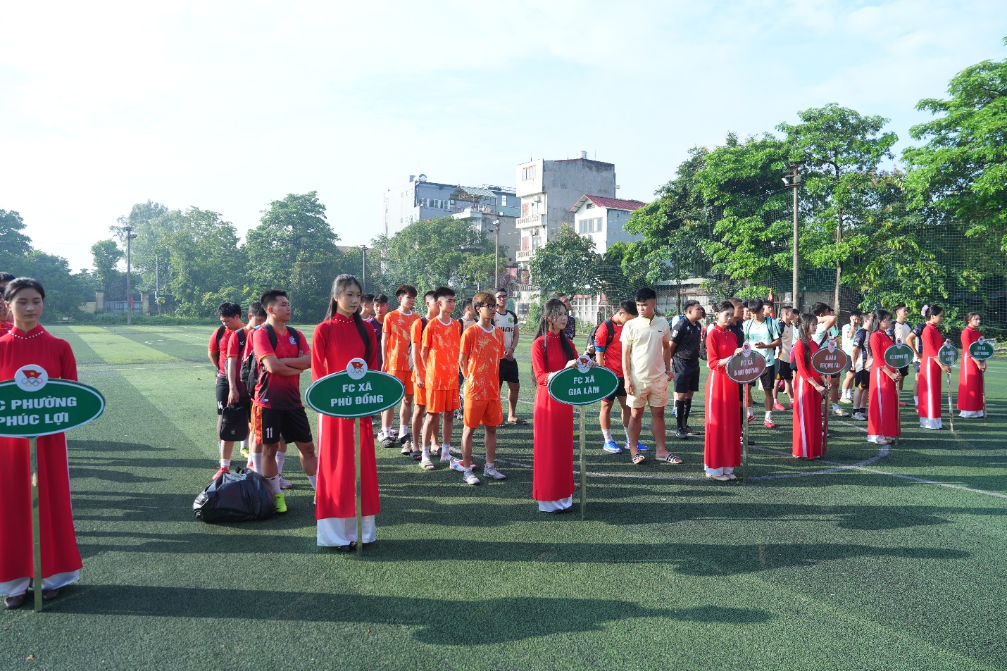 Xã Gia Lâm khai mạc Giải bóng đá mở rộng lần thứ I năm 2026- Ảnh 3.