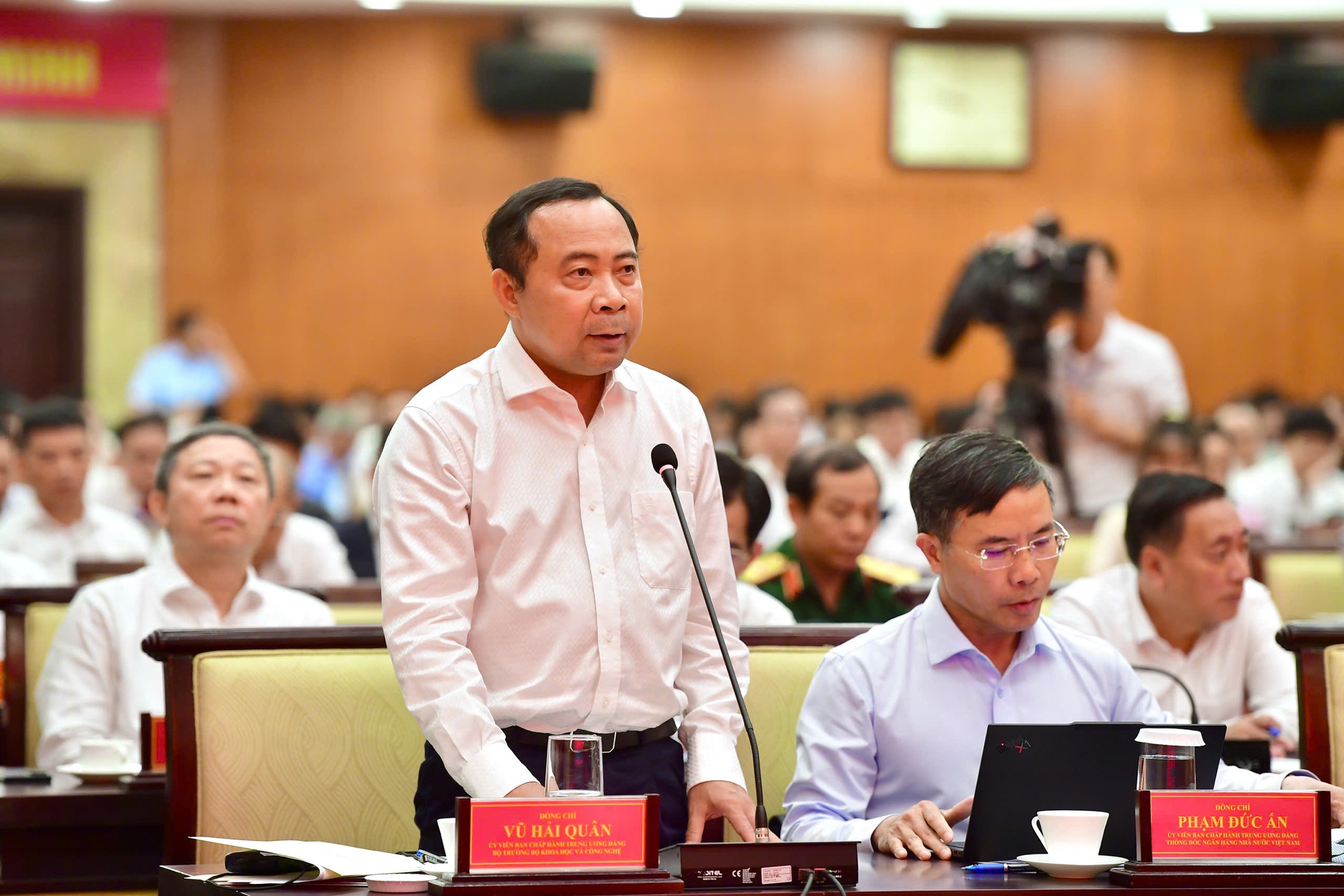 Bộ trưởng Vũ Hải Quân: TP.HCM cần cơ chế vượt trội để thử nghiệm công nghệ mới- Ảnh 1.