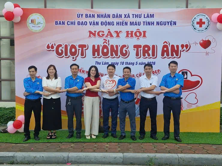 ĐỒNG CHÍ LÊ THỊ HỒNG – NỮ CÁN BỘ ĐOÀN TIÊN PHONG HƠN 20 LẦN TRAO SỰ SỐNG TỪ NHỮNG GIỌT MÁU HỒNG- Ảnh 6.