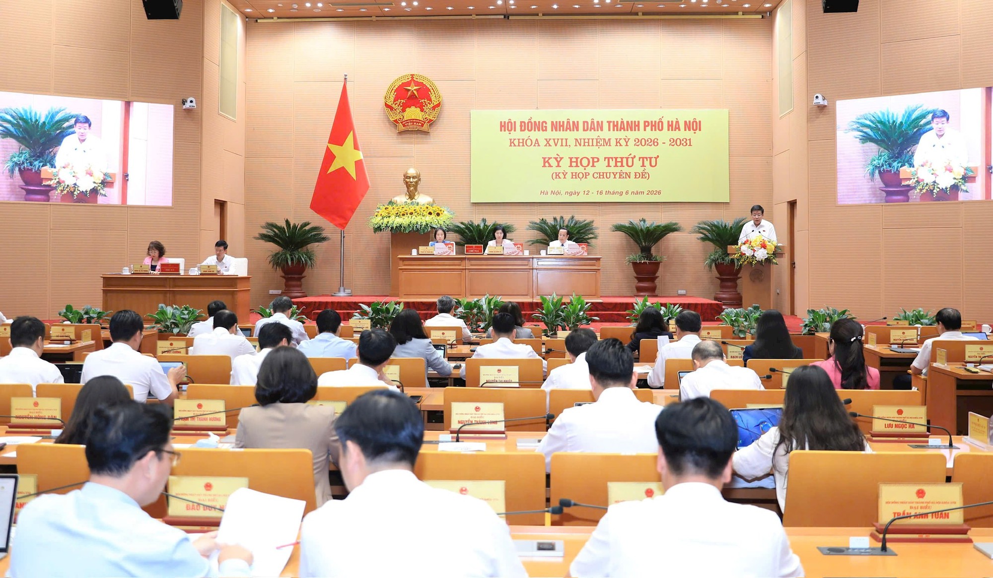 Hà Nội trình HĐND thành phố 29 nội dung quan trọng, cụ thể hóa các cơ chế đặc thù của Luật Thủ đô 2026- Ảnh 1.