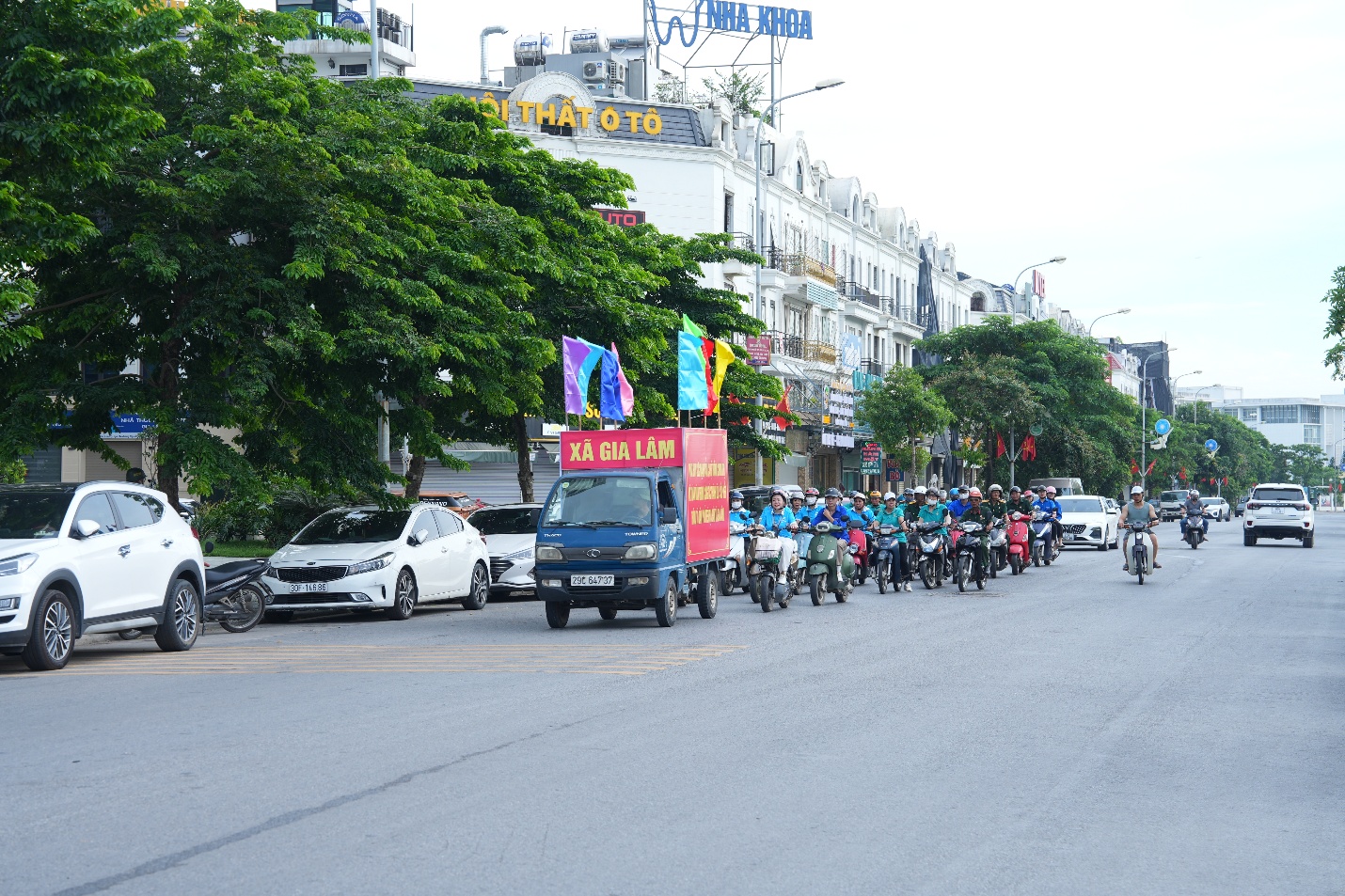 Xã Gia Lâm ra quân tuyên truyền lưu động về Đề án thành lập, sắp xếp thôn, tổ dân phố trên địa bàn- Ảnh 3.