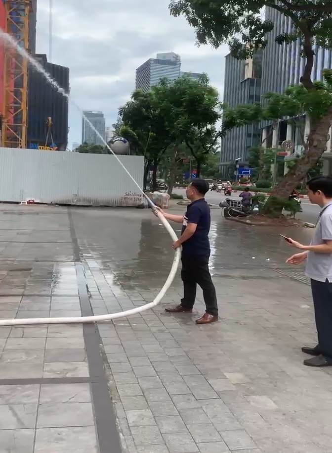 Tuyên truyền kiến thức, kỹ năng phòng cháy chữa cháy và cứu nạn, cứu hộ cho cư dân tại tòa nhà Thành Công- Ảnh 4.