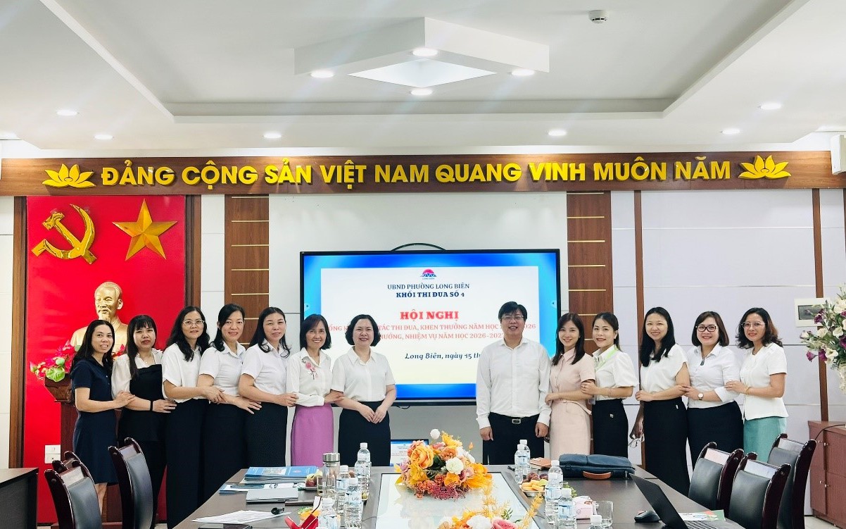 Hội nghị tổng kết công tác thi đua, khen thưởng năm học 2025–2026 và triển khai phương hướng, nhiệm vụ năm học 2026–2027 của Khối thi đua số 4 phường Long Biên