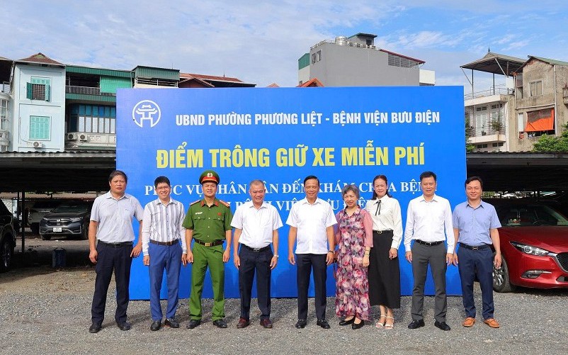 Phường Phương Liệt phối hợp với Bệnh viện Bưu Điện: Ra mắt bãi xe ô tô miễn phí giúp giải tỏa ùn tắc và lập lại trật tự đô thị