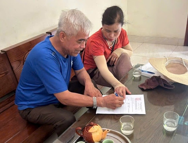 Xã Hoài Đức tích cực triển khai lấy ý kiến việc sắp xếp thôn, tổ dân phố bảo đảm công khai, minh bạch- Ảnh 3.