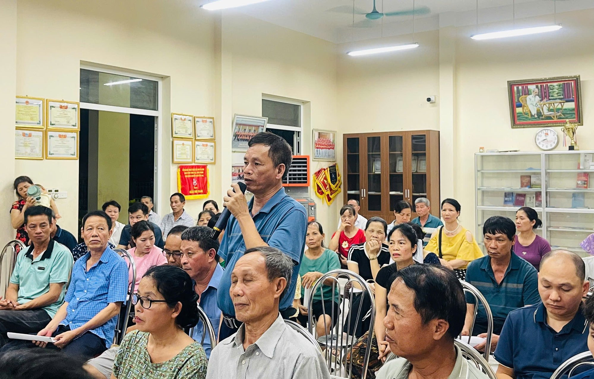 Hội nghị tuyên truyền, tiếp nhận ý kiến về phương án bồi thường, hỗ trợ, tái định cư dự án đầu tư xây dựng Đường Tây Thăng Long- Ảnh 2.