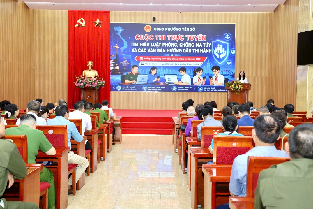 Công an phường Yên Sở phối hợp với phòng Văn hóa - Xã hội triển khai, phát động và tuyên truyền về cuộc thi trực tuyến "Tìm hiểu luật phòng, chống ma túy và các văn bản hướng dẫn thi hành"- Ảnh 1.