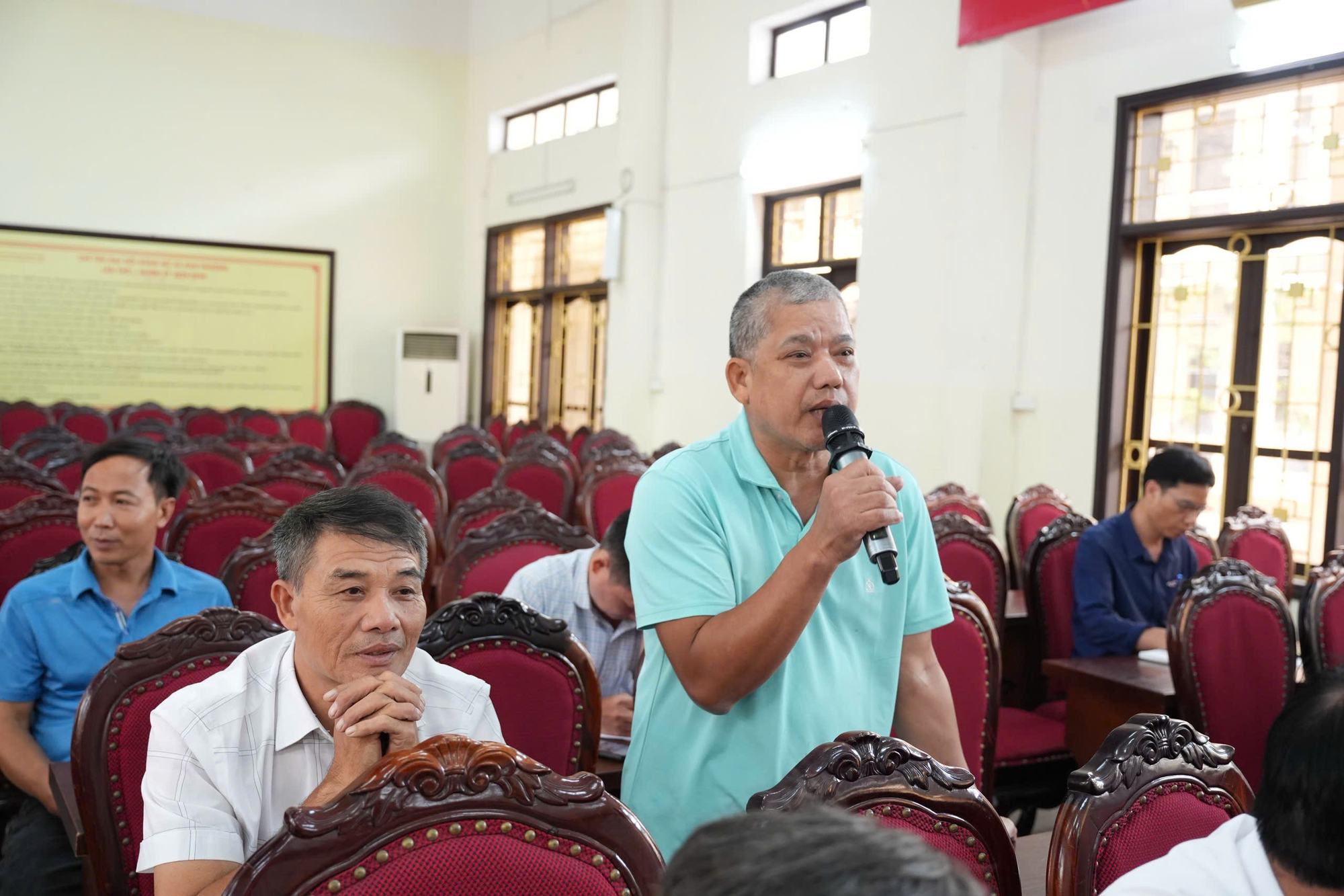 Đại biểu HĐND xã Đan Phượng hoàn thành tiếp xúc cử tri trước kỳ họp thứ 2- Ảnh 2.