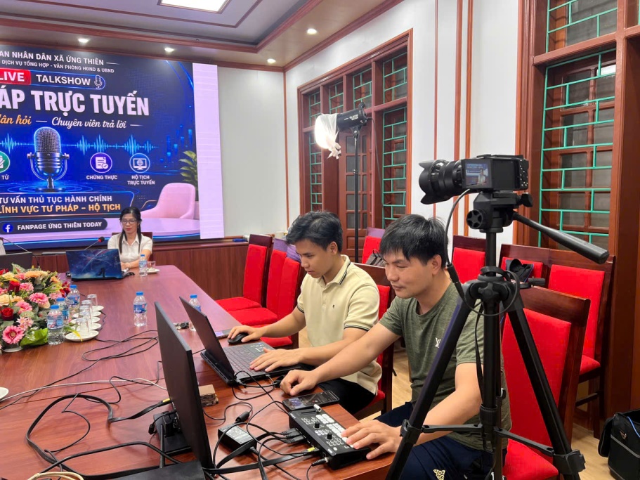 ỨNG THIÊN TỔ CHỨC THÀNH CÔNG CHƯƠNG TRÌNH LIVESTREAM TUYÊN TRUYỀN, TƯ VẤN PHÁP LUẬT NĂM 2026- Ảnh 2.