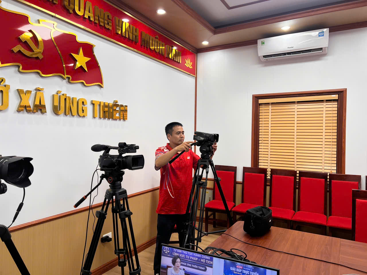 ỨNG THIÊN TỔ CHỨC THÀNH CÔNG CHƯƠNG TRÌNH LIVESTREAM TUYÊN TRUYỀN, TƯ VẤN PHÁP LUẬT NĂM 2026- Ảnh 3.