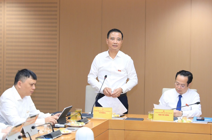 Nhiều đề xuất nhằm nâng cao tính khả thi của các nghị quyết triển khai Luật Thủ đô- Ảnh 2.