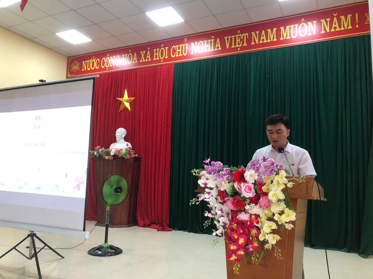 Xã Hồng Sơn sơ kết công tác Hội và phong trào nông dân 6 tháng đầu năm, triển khai nhiệm vụ 6 tháng cuối năm 2026- Ảnh 2.