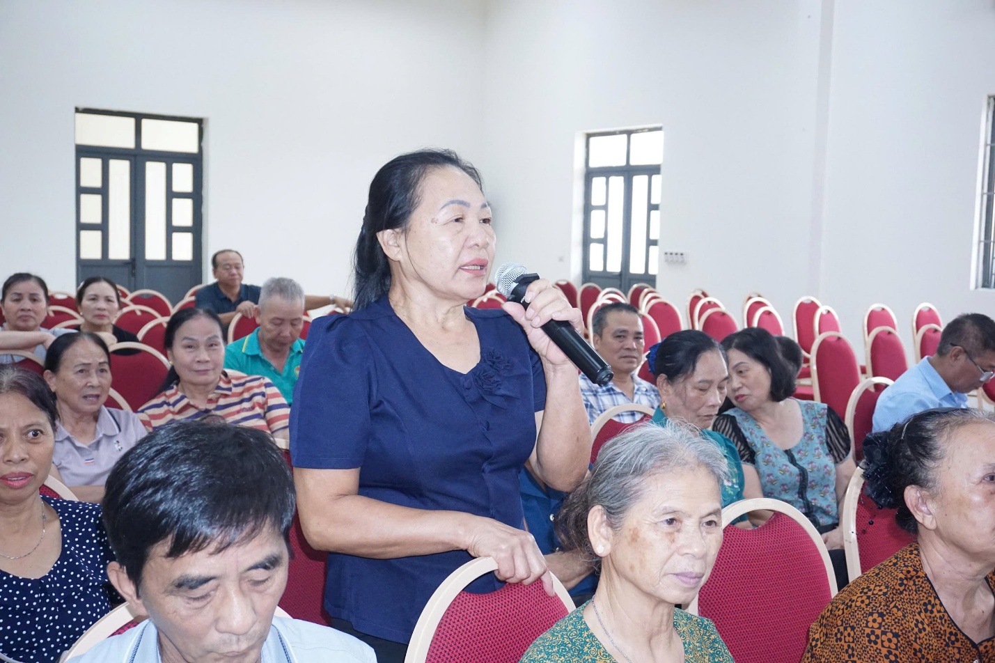 HĐND xã Gia Lâm tiếp xúc cử tri trước kỳ họp thứ 4 HĐND xã khóa II, nhiệm kỳ 2026-2031- Ảnh 3.