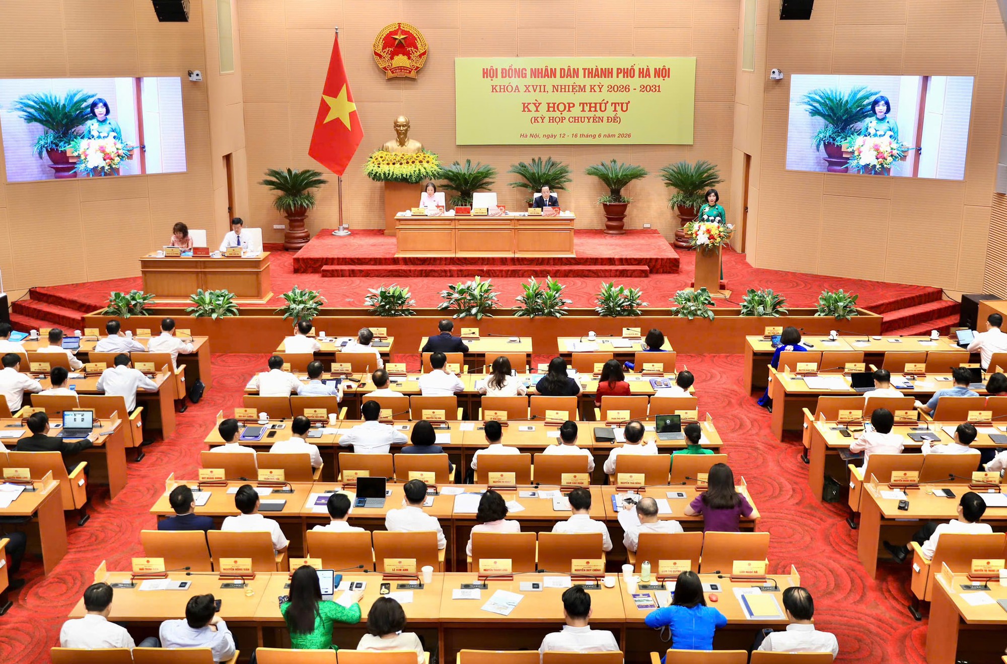 Luật Thủ đô năm 2026: Tạo nền tảng pháp lý cho giai đoạn phát triển mới của Hà Nội- Ảnh 2.