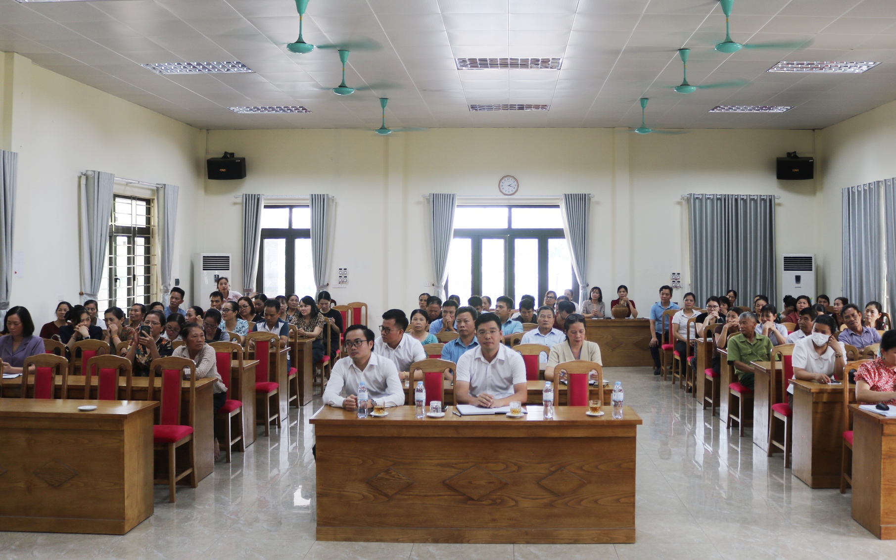 Quốc Oai triển khai kế hoạch khám sức khỏe định kỳ, khám sàng lọc miễn phí cho người dân năm 2026