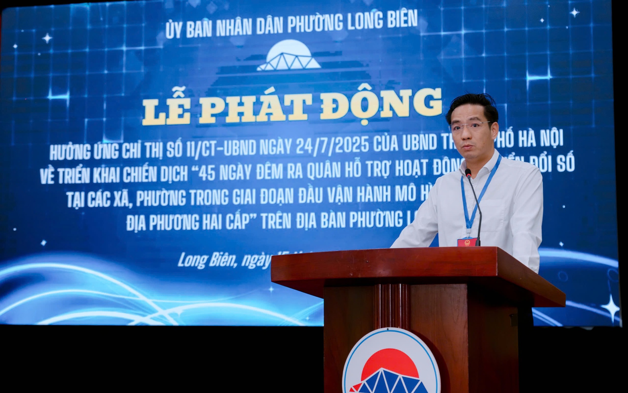 Phường Long Biên ứng dụng chuyển đổi số trong công tác điều hành và giải quyết thủ tục hành chính