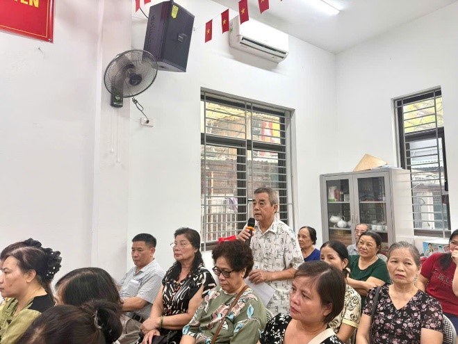 Tổ đại biểu số 8 HĐND phường Thanh Xuân tiếp xúc cử tri trước kỳ họp thứ 3 (kỳ họp thường lệ) HĐND phường khóa II, nhiệm kỳ 2026 - 2031.- Ảnh 5.
