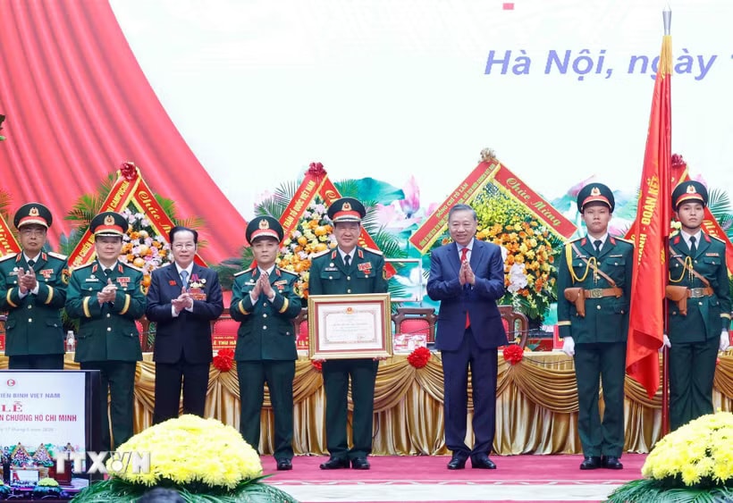 Tổng Bí thư, Chủ tịch nước Tô Lâm: Tiếp tục xây dựng Hội Cựu chiến binh Việt Nam vững mạnh toàn diện- Ảnh 1. Tổng Bí thư, Chủ tịch nước Tô Lâm: Tiếp tục xây dựng Hội Cựu chiến binh Việt Nam vững mạnh toàn diện- Ảnh 1.