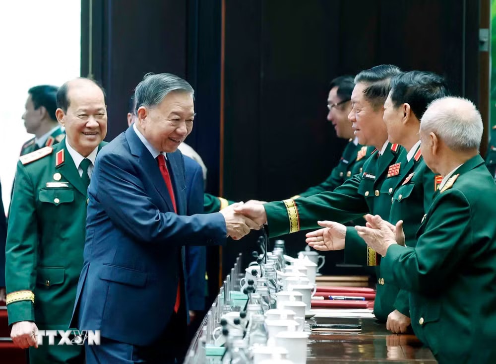 Tổng Bí thư, Chủ tịch nước Tô Lâm: Tiếp tục xây dựng Hội Cựu chiến binh Việt Nam vững mạnh toàn diện- Ảnh 3. Tổng Bí thư, Chủ tịch nước Tô Lâm: Tiếp tục xây dựng Hội Cựu chiến binh Việt Nam vững mạnh toàn diện- Ảnh 3.