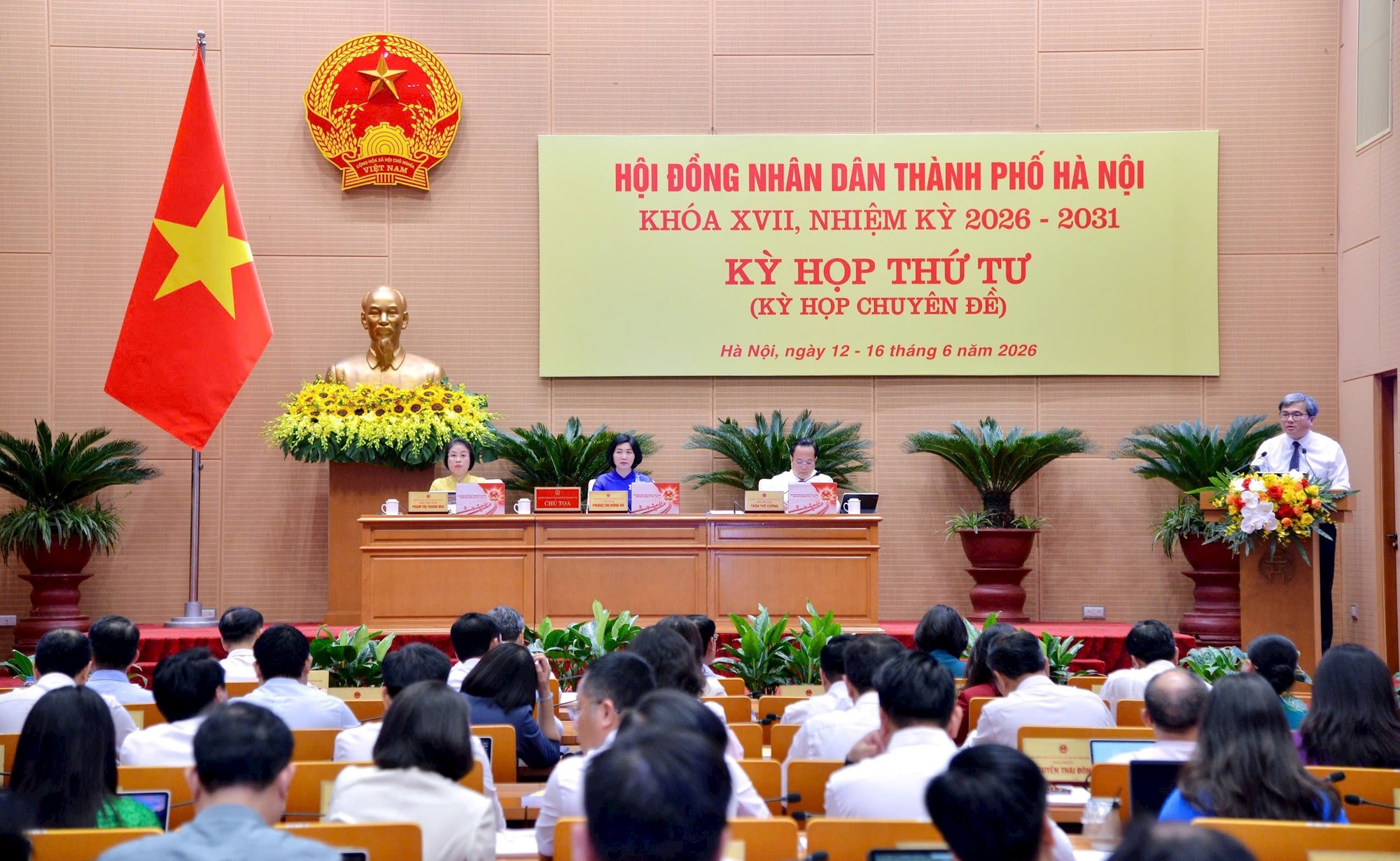 Hà Nội ban hành chính sách thu nhập tăng thêm mới- Ảnh 1.