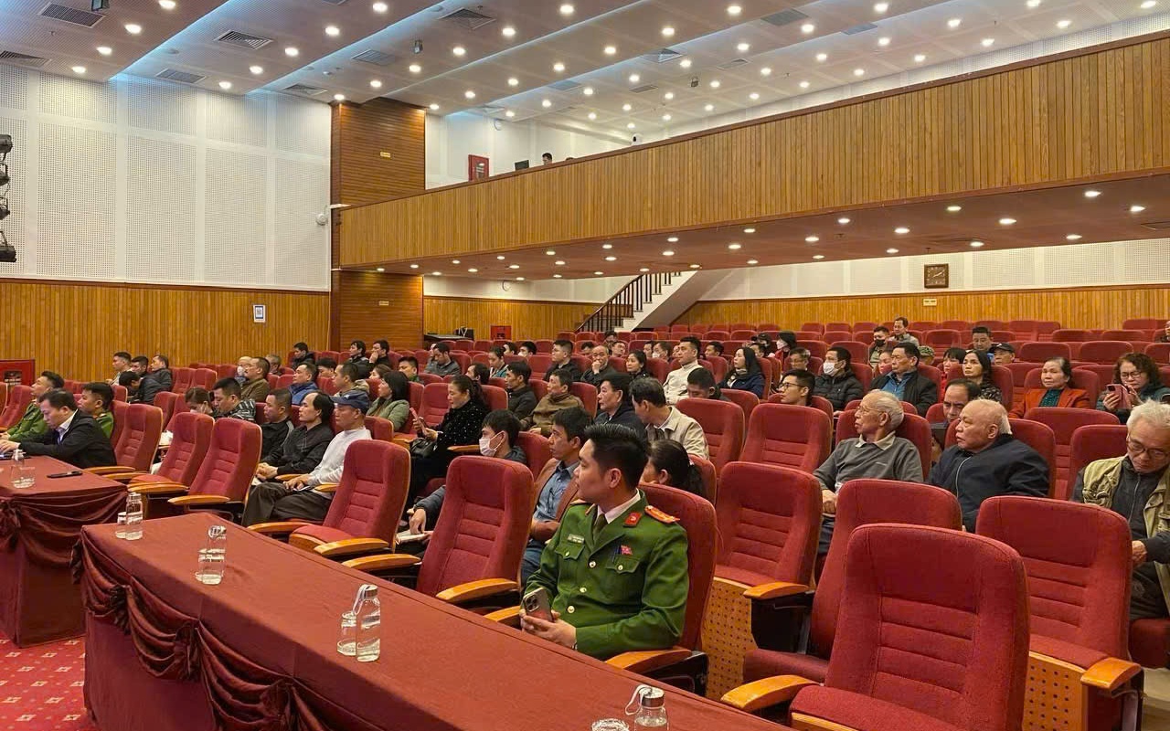 Công an phường Việt Hưng tổ chức tuyên truyền, phổ biến pháp luật và tập huấn nghiệp vụ về phòng cháy, chữa cháy và cứu nạn, cứu hộ