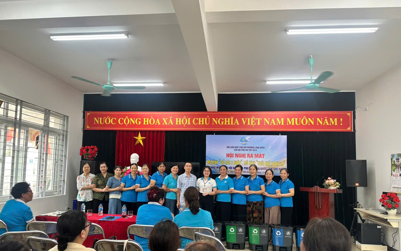 Chi hội phụ nữ Tổ dân phố số 6 ra mắt mô hình “Giỏ rác hai ngăn” và “Ngôi nhà xanh 4.0” góp phần xây dựng đô thị văn minh, bảo vệ môi trường