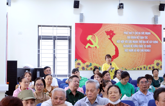 Hội nghị triển khai kế hoạch khám sức khỏe định kỳ, khám sàng lọc miễn phí cho người dân phường Khương Đình năm 2026 và giai đoạn 2026 - 2030- Ảnh 6.