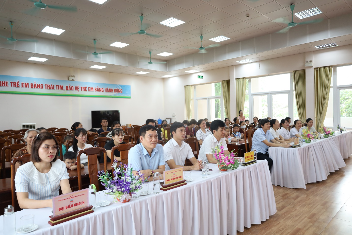 D:\Desktop\Khám Trẻ em\IMG_0955.JPG