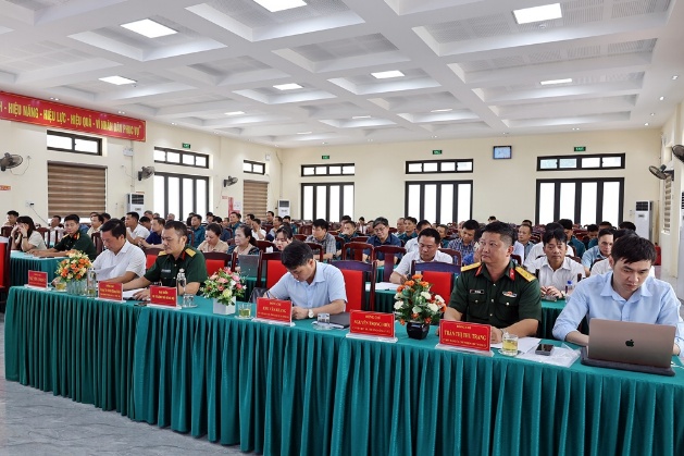 Xuân Mai Sơ kết công tác Quân sự, quốc phòng địa phương 6 tháng đầu năm; Tổng kết thi hành Luật Quốc phòng năm 2018, Luật DQTV năm 2019, Luật GDQP&AN năm 2013- Ảnh 2.