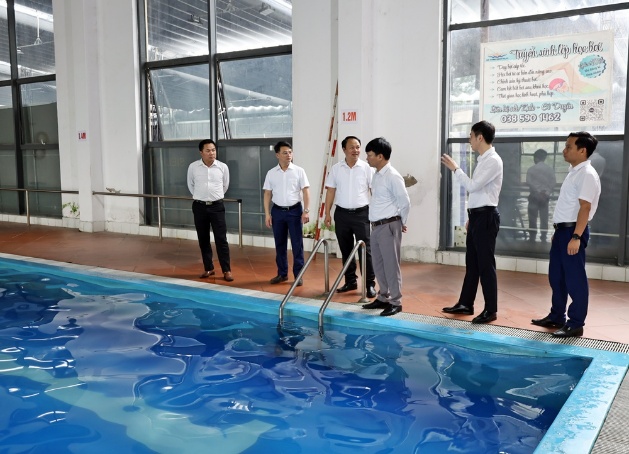 Xuân Mai: Khai mạc lớp học bơi; phổ cập phòng, chống tai nạn sông nước cho trẻ em trên địa bàn xã năm 2026- Ảnh 7.
