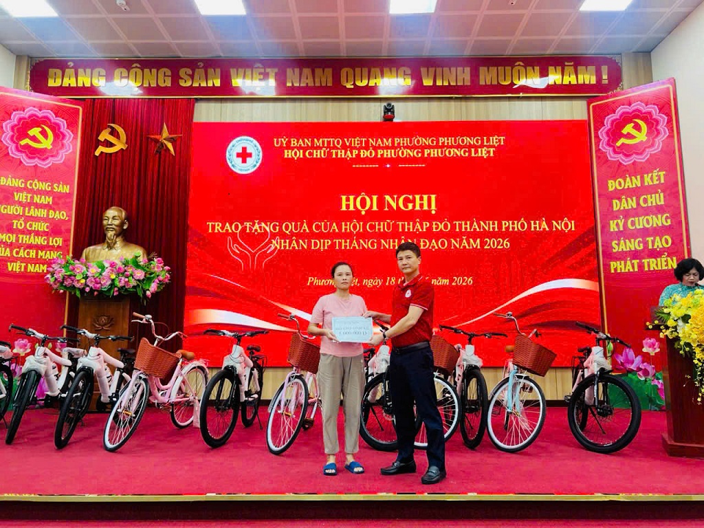Phường Phương Liệt: Sơ kết công tác Chữ thập đỏ 6 tháng đầu năm và trao quà “Tháng nhân đạo” năm 2026- Ảnh 4.