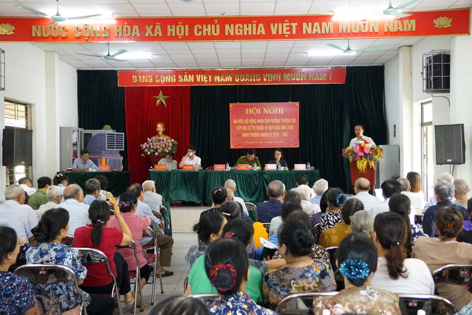 PHƯỜNG THƯỢNG CÁT TỔ CHỨC HỘI NGHỊ TIẾP XÚC CỬ TRI TRƯỚC KỲ HỌP THƯỜNG LỆ GIỮA NĂM 2026 HĐND PHƯỜNG- Ảnh 1.