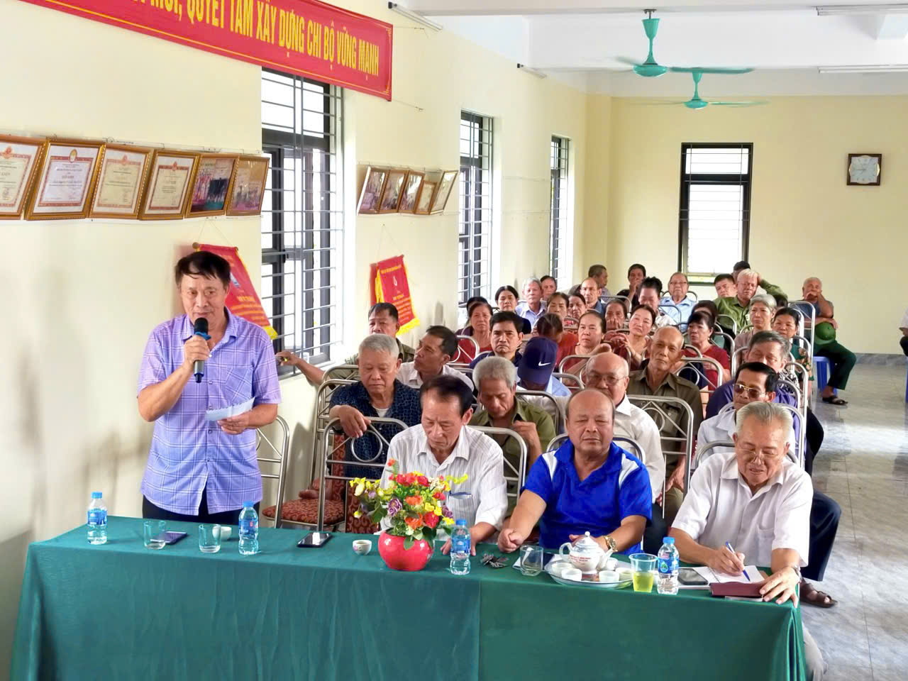 PHƯỜNG THƯỢNG CÁT TỔ CHỨC HỘI NGHỊ TIẾP XÚC CỬ TRI TRƯỚC KỲ HỌP THƯỜNG LỆ GIỮA NĂM 2026 HĐND PHƯỜNG- Ảnh 3.
