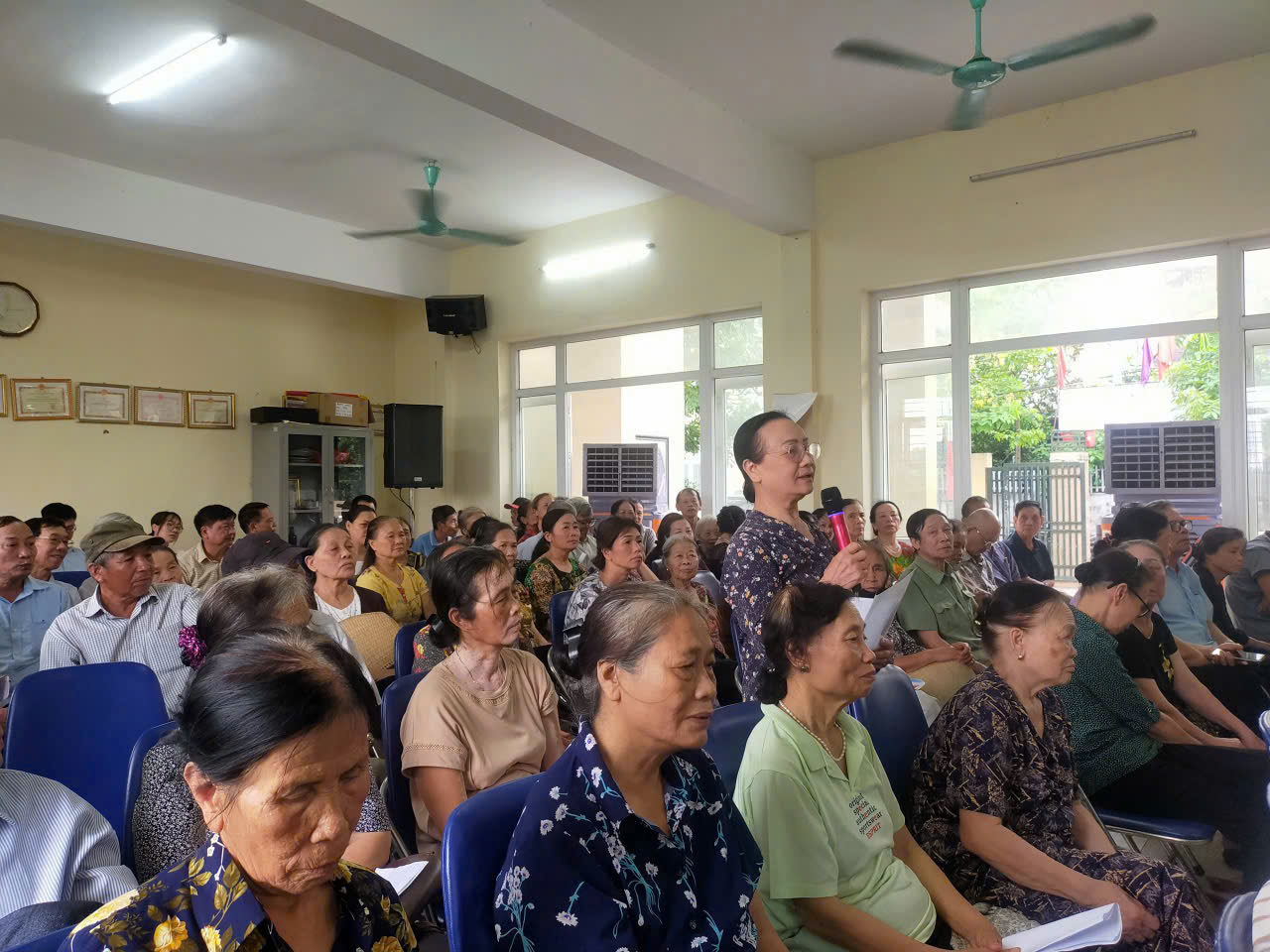 PHƯỜNG THƯỢNG CÁT TỔ CHỨC HỘI NGHỊ TIẾP XÚC CỬ TRI TRƯỚC KỲ HỌP THƯỜNG LỆ GIỮA NĂM 2026 HĐND PHƯỜNG- Ảnh 4.